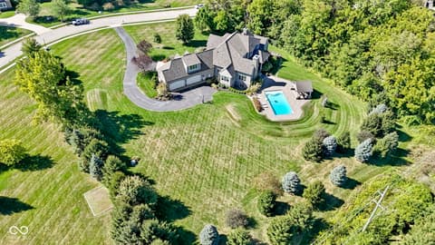 Photo of 4076 Wild Wood Court, Zionsville, IN