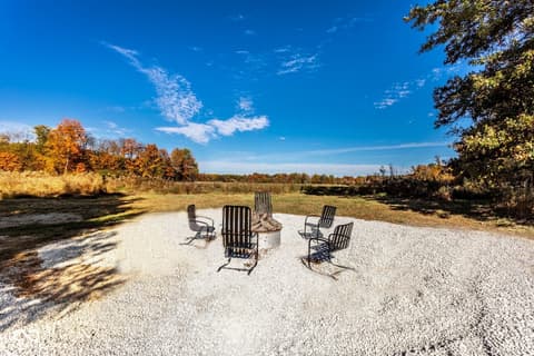 Photo of 13808 W County Road 500 N, Jasonville, IN