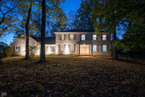 Photo of 8404 Oaklandon Road, Indianapolis, IN