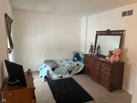 Photo of 8404 Oaklandon Road, Indianapolis, IN