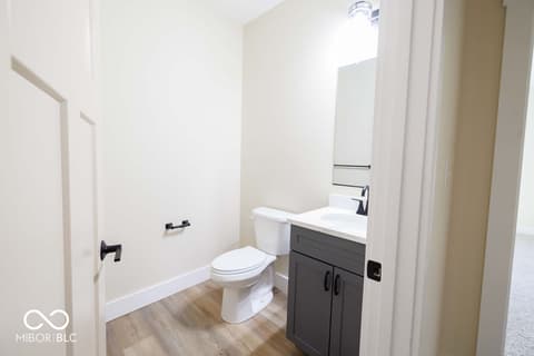Bathroom at 534 E Dogwood Court, Spencer, IN