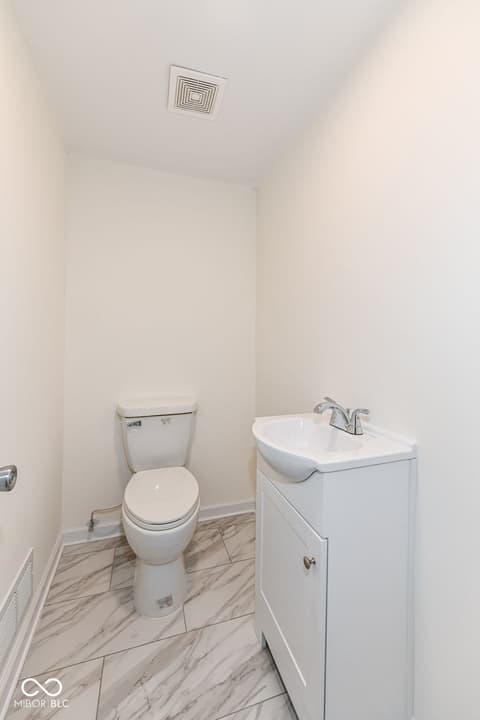 Bathroom at 6015 S State Road 75, Coatesville, IN