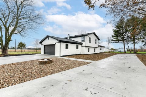 Side exterior at 6015 S State Road 75, Coatesville, IN