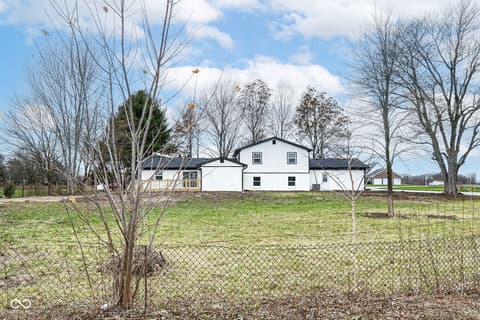 Front exterior at 6015 S State Road 75, Coatesville, IN