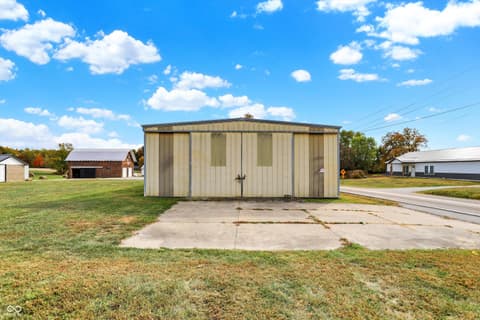 Photo of 5105 SR 42, Martinsville, IN