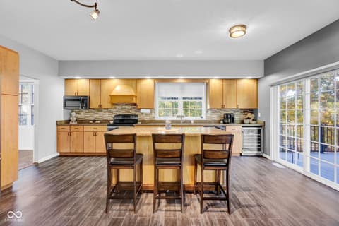 Photo of 295 Persimmon Drive, North Vernon, IN