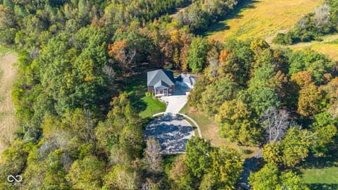 Photo of 295 Persimmon Drive, North Vernon, IN
