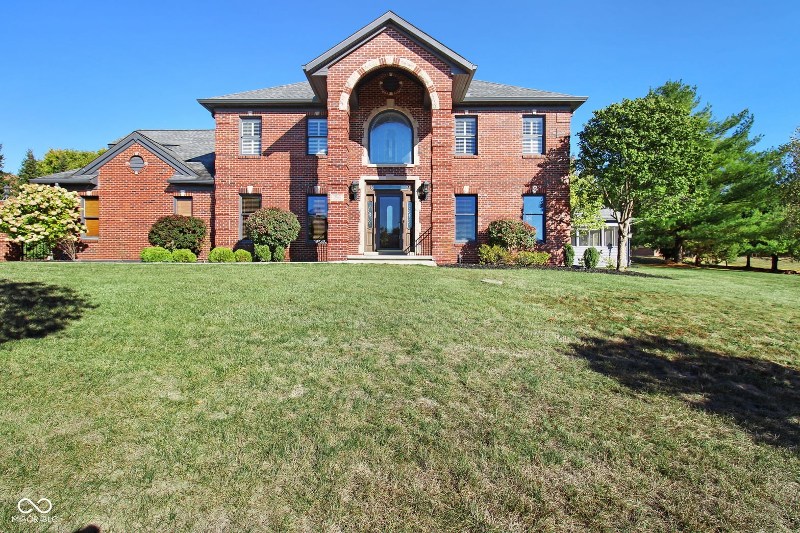 Front exterior at 186 Champagne Court, Kokomo, IN