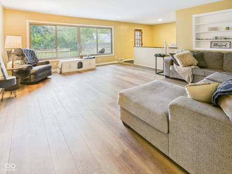 Photo of 307 N Winthrop Road, Muncie, IN