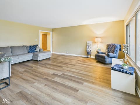 Photo of 307 N Winthrop Road, Muncie, IN