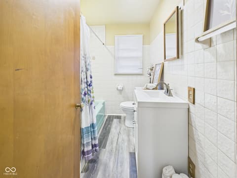 Photo of 307 N Winthrop Road, Muncie, IN