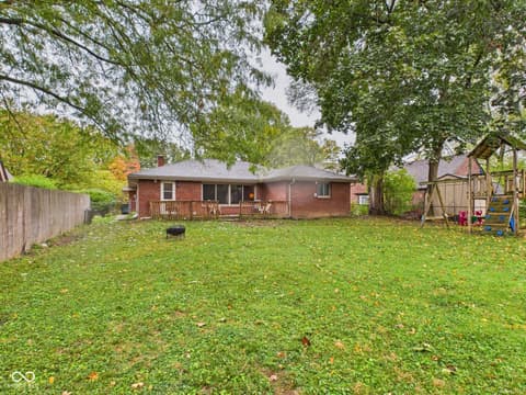 Photo of 307 N Winthrop Road, Muncie, IN