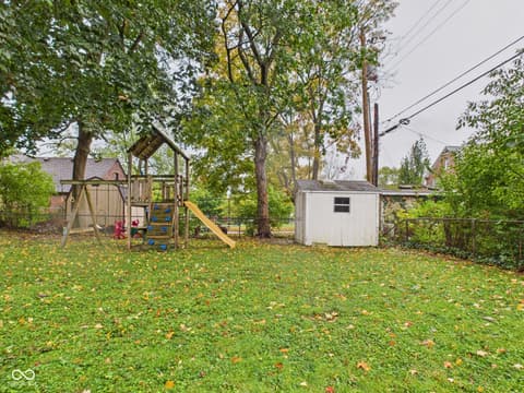 Photo of 307 N Winthrop Road, Muncie, IN