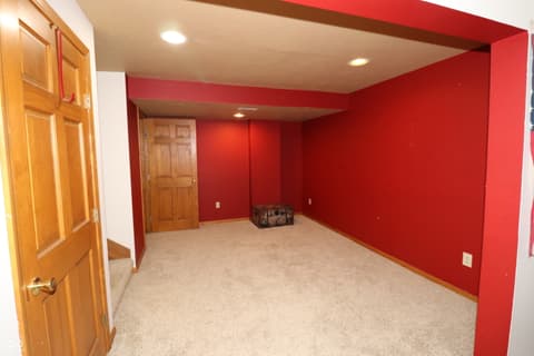 Photo of 226 Lakeshore Drive, Batesville, IN
