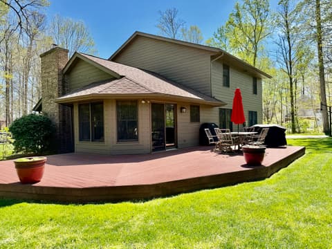 Photo of 226 Lakeshore Drive, Batesville, IN