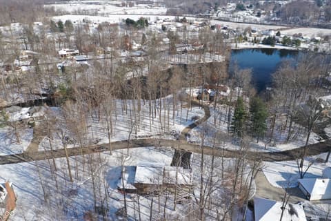 Photo of 226 Lakeshore Drive, Batesville, IN