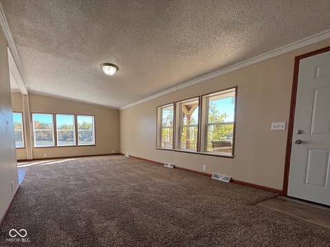 Photo of 1457 Spirea Court, North Vernon, IN