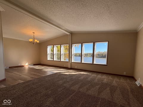 Photo of 1457 Spirea Court, North Vernon, IN
