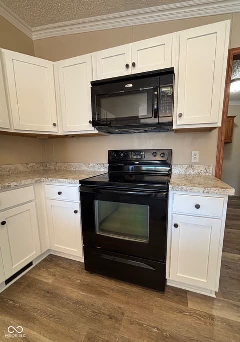 Photo of 1457 Spirea Court, North Vernon, IN