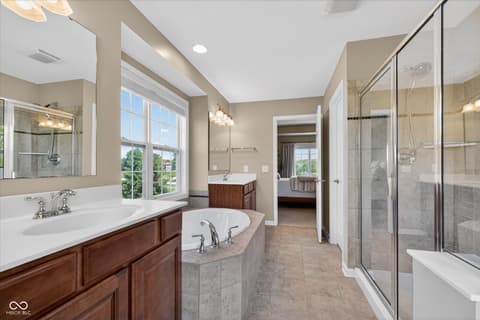 Photo of 13701 Blooming Orchard Drive, Fishers, IN