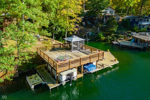 Photo of 7201 Birch Drive, Nineveh, IN