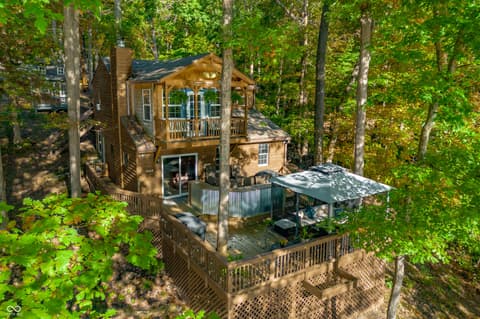 Photo of 7201 Birch Drive, Nineveh, IN