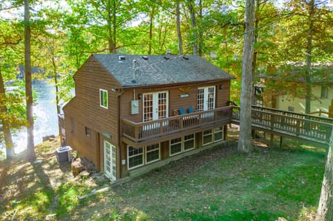Photo of 7201 Birch Drive, Nineveh, IN