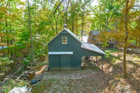 Photo of 7201 Birch Drive, Nineveh, IN