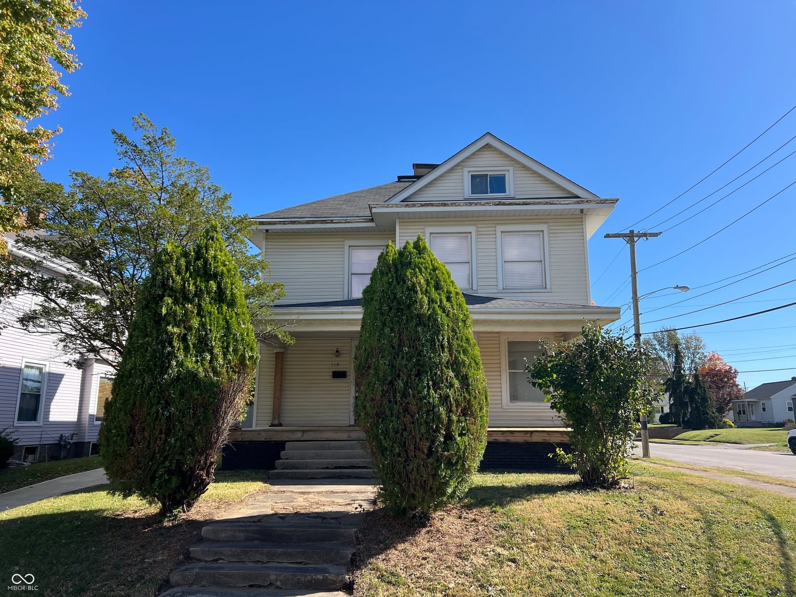 Photo of 110 Woodlawn Place, Crawfordsville, IN