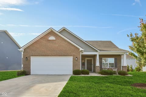 6819 W Wintergreen Court