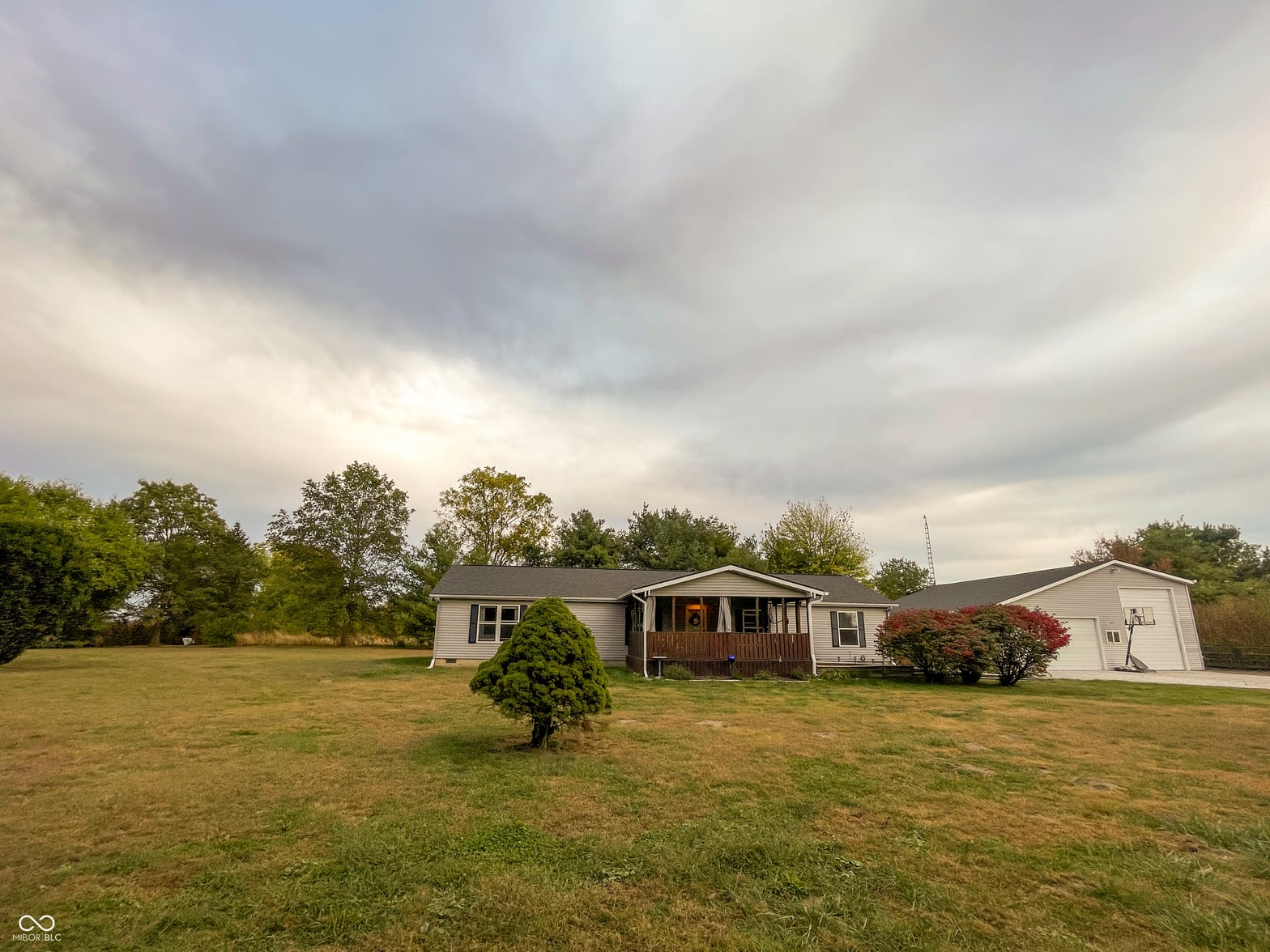 Front exterior at 7706 N 1000 E, Darlington, IN