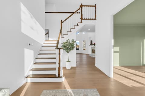 Foyer at 11967 Windpointe Pass, Carmel, IN