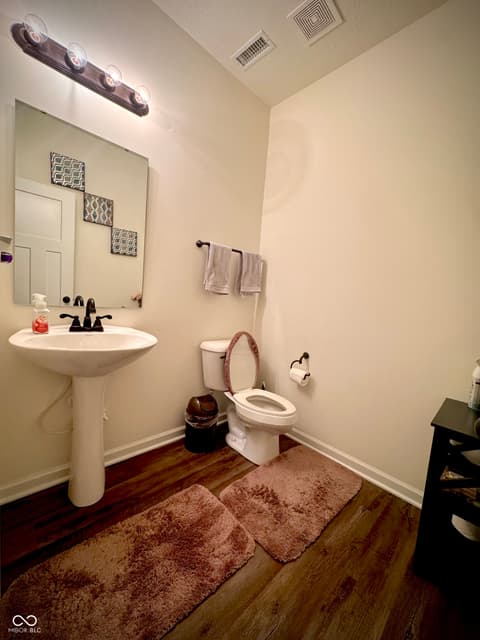 Bathroom at 7235 Wilshire Way, Avon, IN