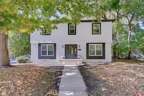 4902 N Capitol Avenue
