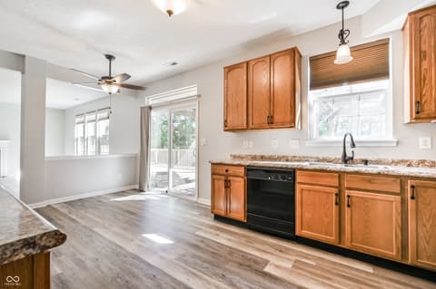 Photo of 1581 Dale Court, Greenfield, IN
