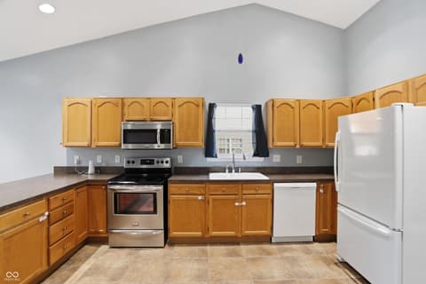 Photo of 530 Old Farm Road, Danville, IN