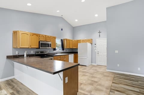 Photo of 530 Old Farm Road, Danville, IN