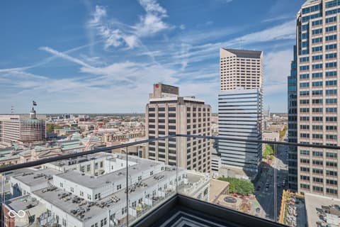 Photo of 1 N Illinois Street, Indianapolis, IN