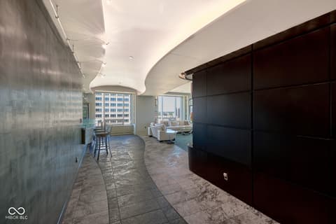 Foyer at 1 N Illinois Street, Indianapolis, IN