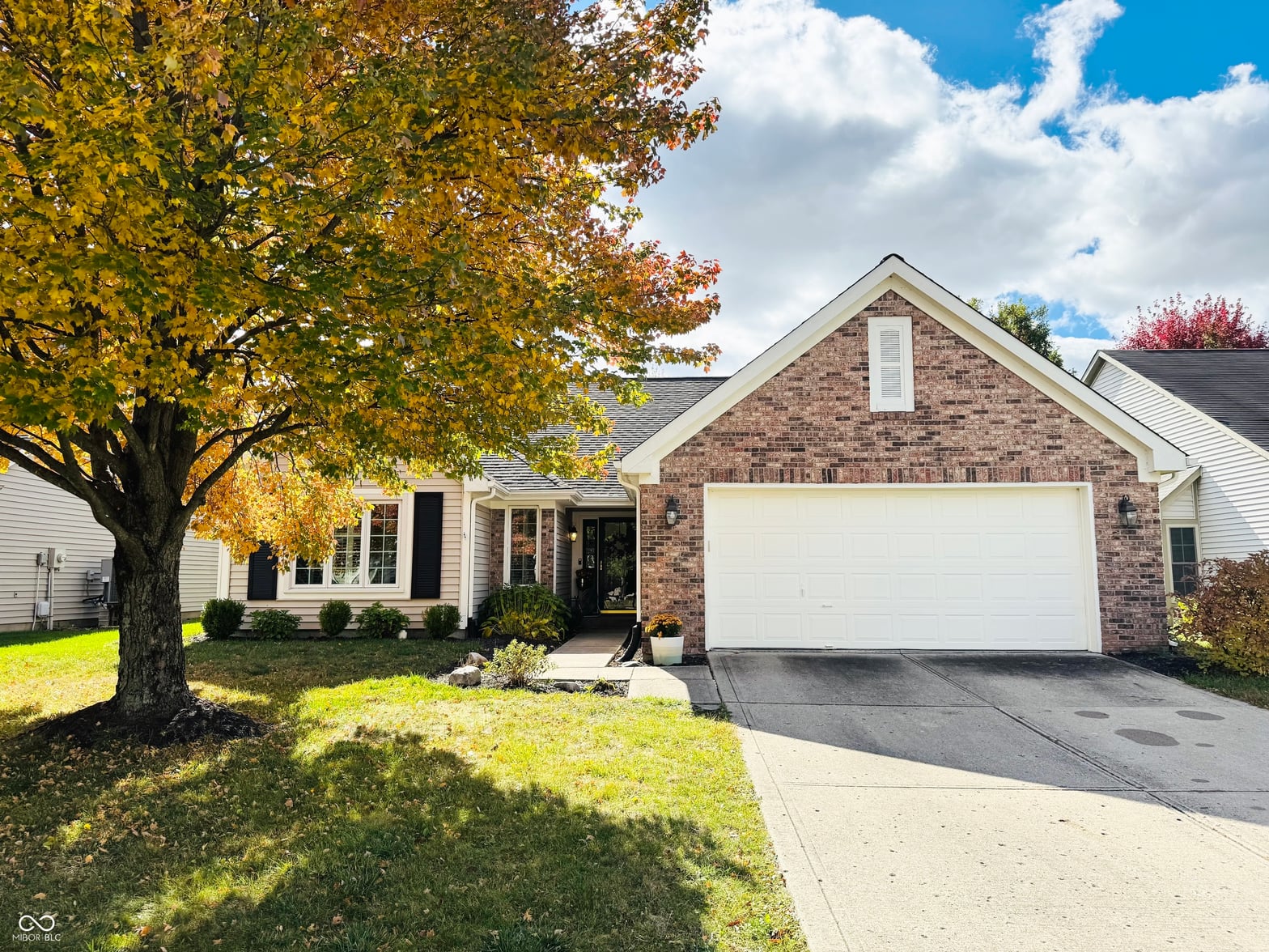 Front exterior at 5287 Ashbrook Drive, Noblesville, IN