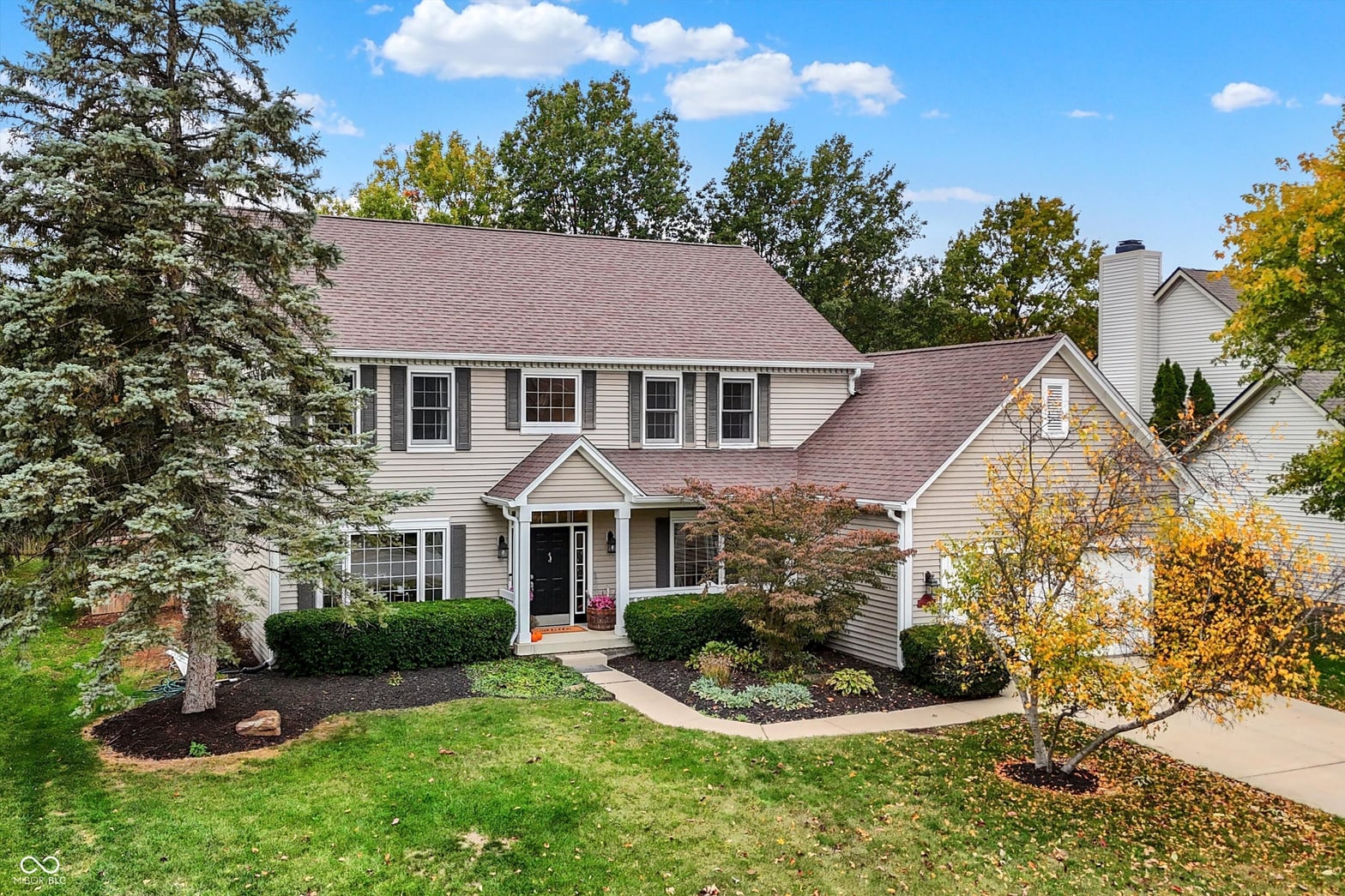 Photo of 11226 Reflection Point Drive, Fishers, IN