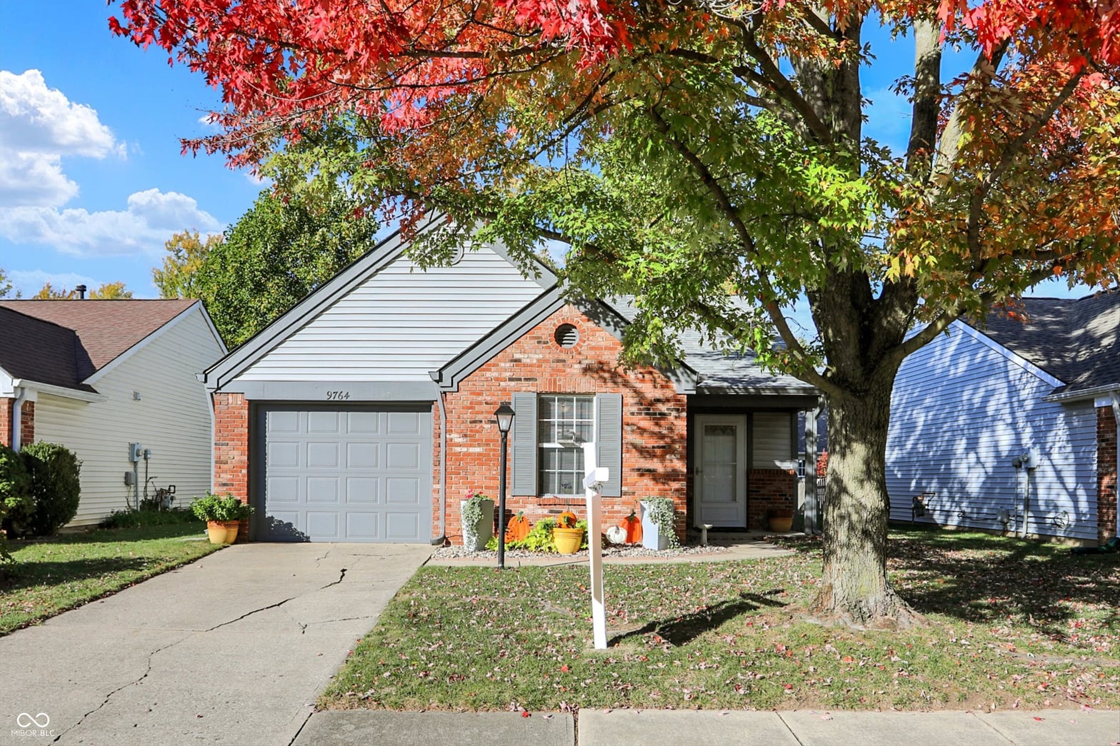 Photo of 9764 Foxboro Lane, Fishers, IN