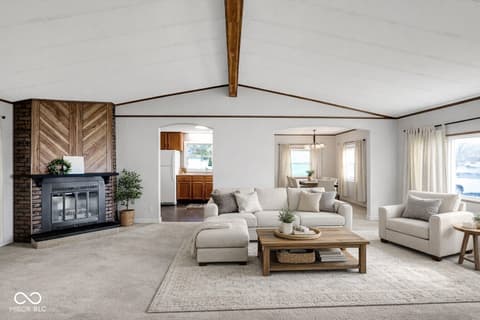 Family room at 3820 W Us Highway 40, Greenfield, IN