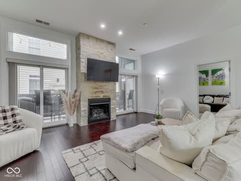 Photo of 222 N East Street, Indianapolis, IN