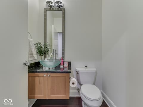 Photo of 222 N East Street, Indianapolis, IN