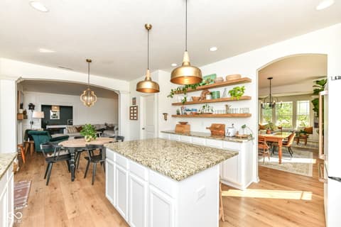 Photo of 11046 Chapel Park Drive N, Noblesville, IN
