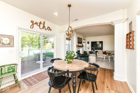Photo of 11046 Chapel Park Drive N, Noblesville, IN