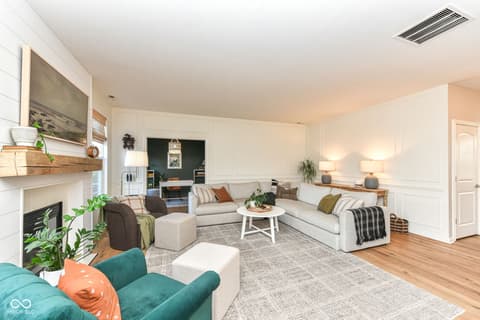 Photo of 11046 Chapel Park Drive N, Noblesville, IN
