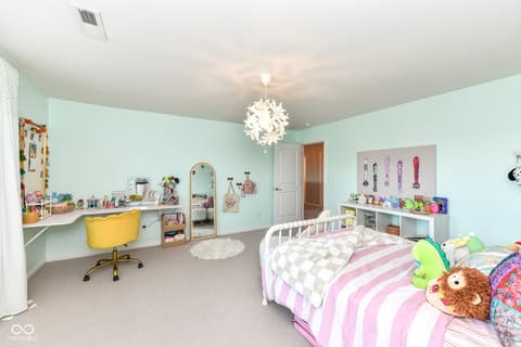 Photo of 11046 Chapel Park Drive N, Noblesville, IN