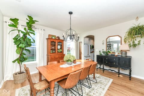 Photo of 11046 Chapel Park Drive N, Noblesville, IN